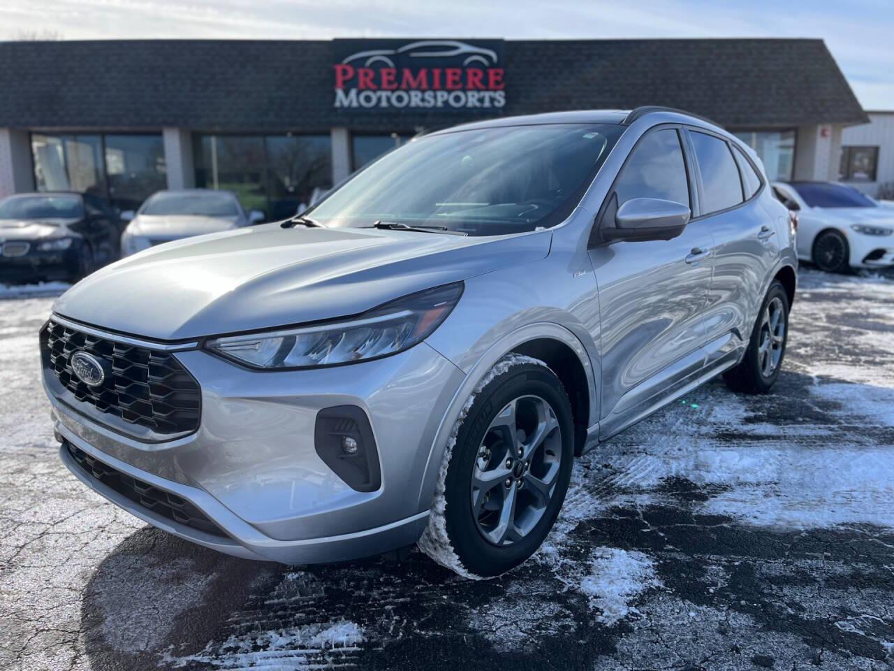 2023 Ford Escape ST-Line Select AWD 2.0L's photo