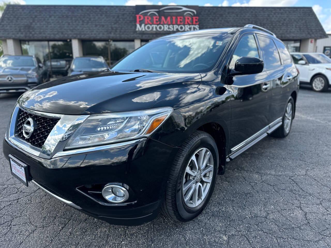 2013 Nissan Pathfinder SL 4WD's photo