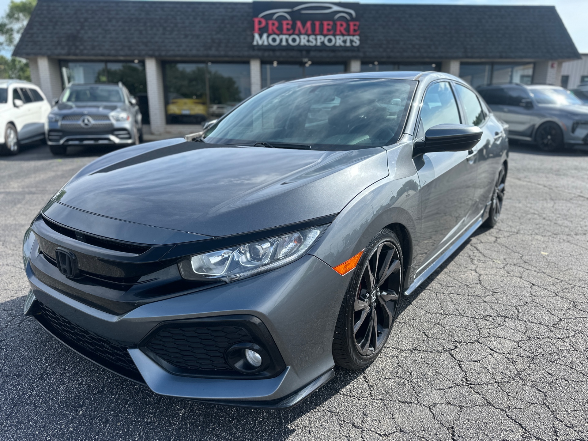 2018 Honda Civic Sport's photo