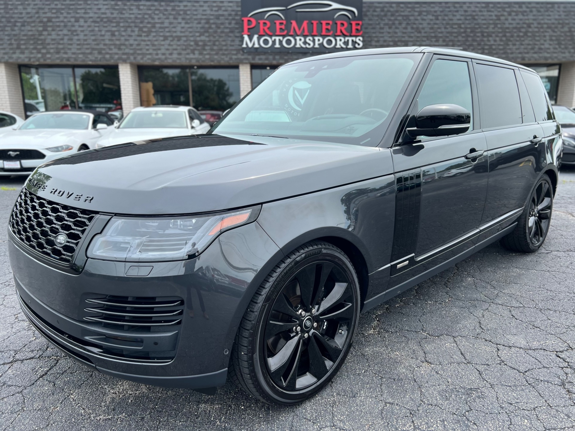 Rocker Panel Kit | LAND ROVER RANGE ROVER AUTOBIOGRAPHY FIFTY EDITION LWB 2021 Rocker Panel Kit | LAND ROVER RANGE ROVER AUTOBIOGRAPHY FIFTY EDITION LWB 2021