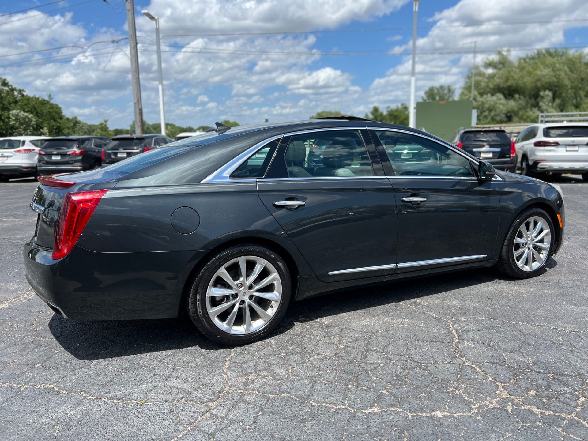 Used 2013 Cadillac XTS Luxury Collection For Sale (Sold