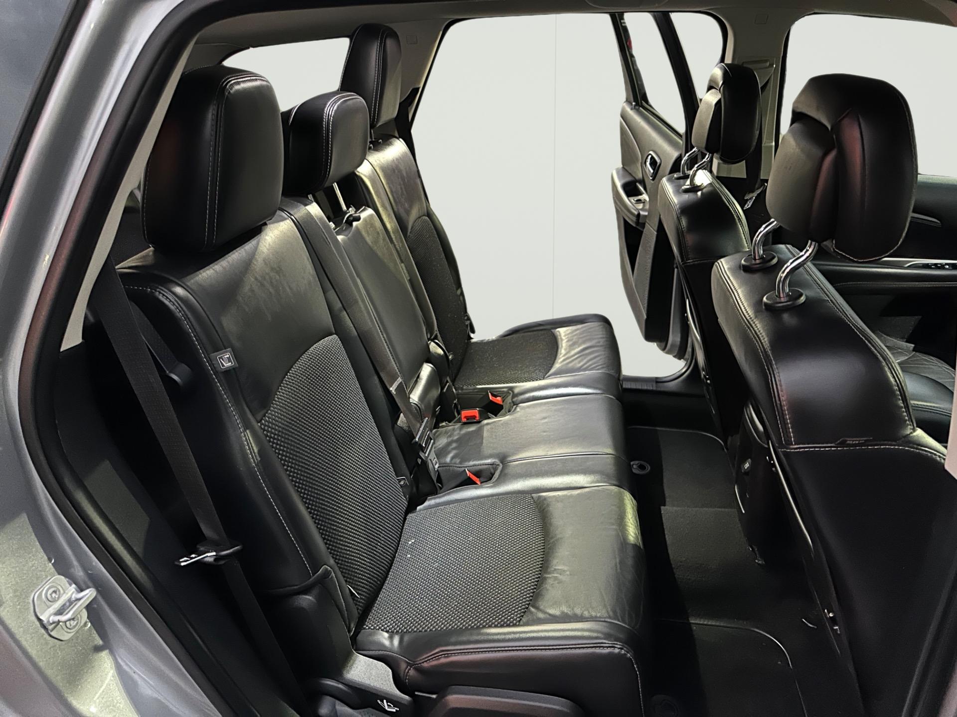 Used 2019 Dodge Journey Crossroad W/ 3rd Row Seating For Sale