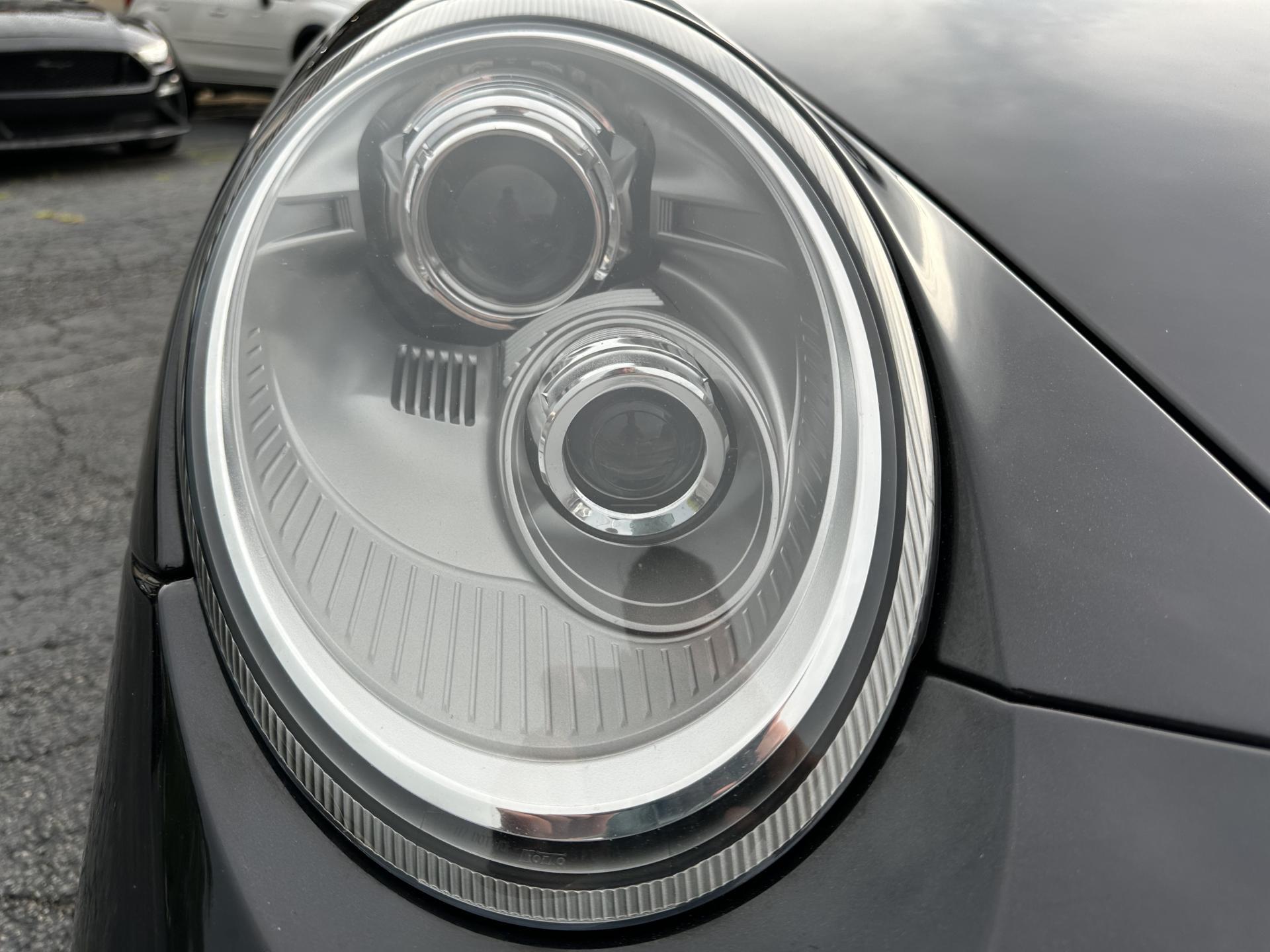 2011 Porsche 911 4S photo 10