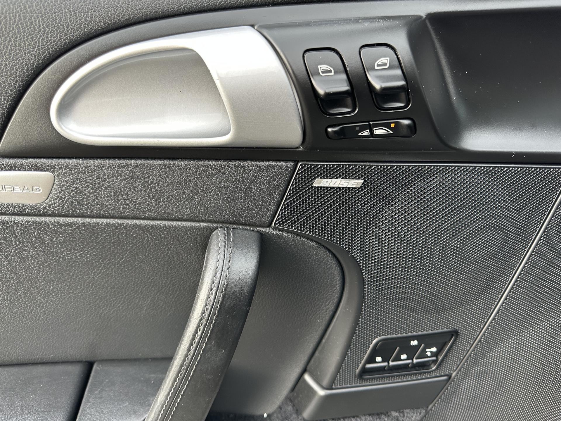 2011 Porsche 911 4S photo 33