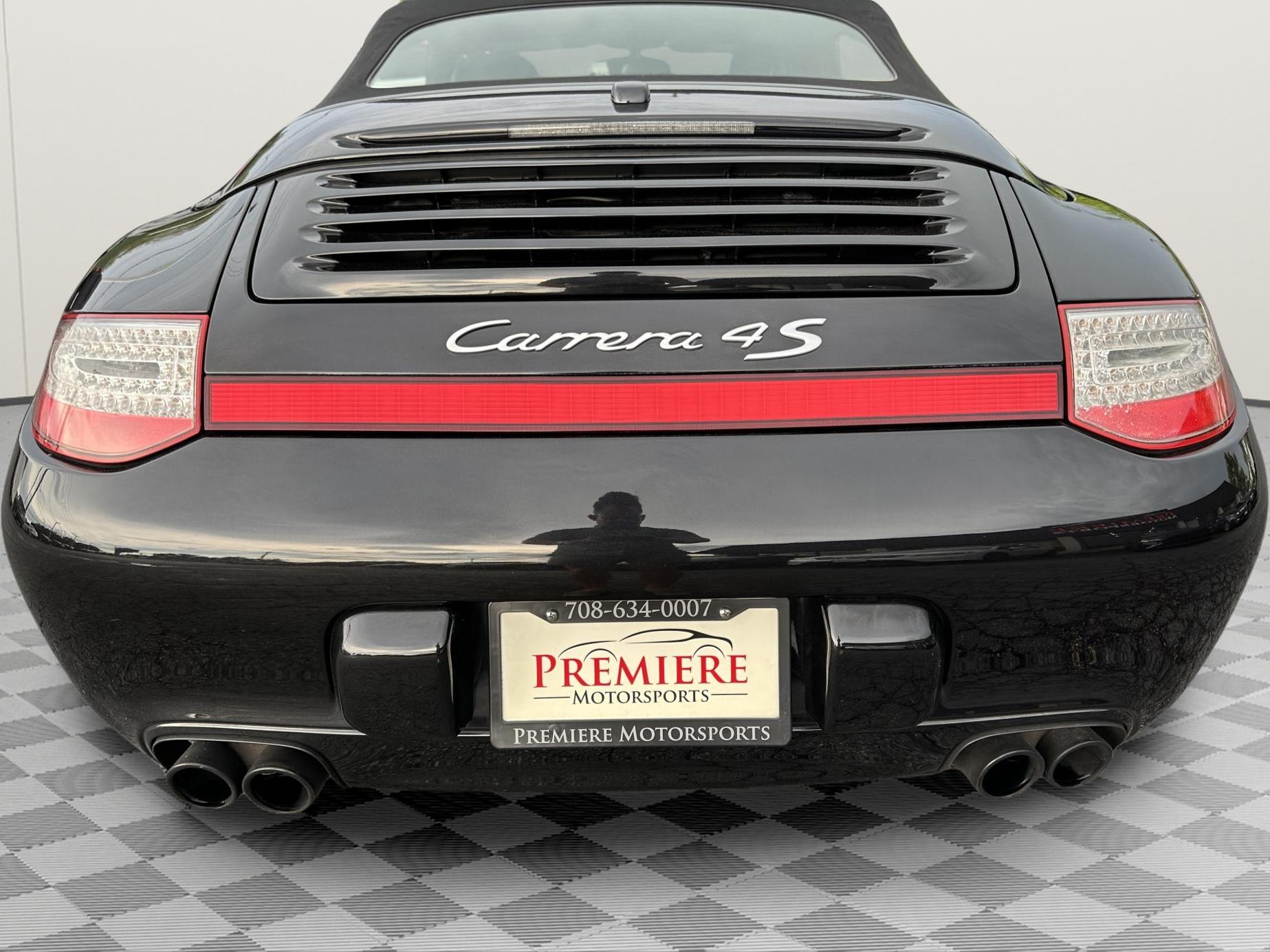 2011 Porsche 911 4S photo 5
