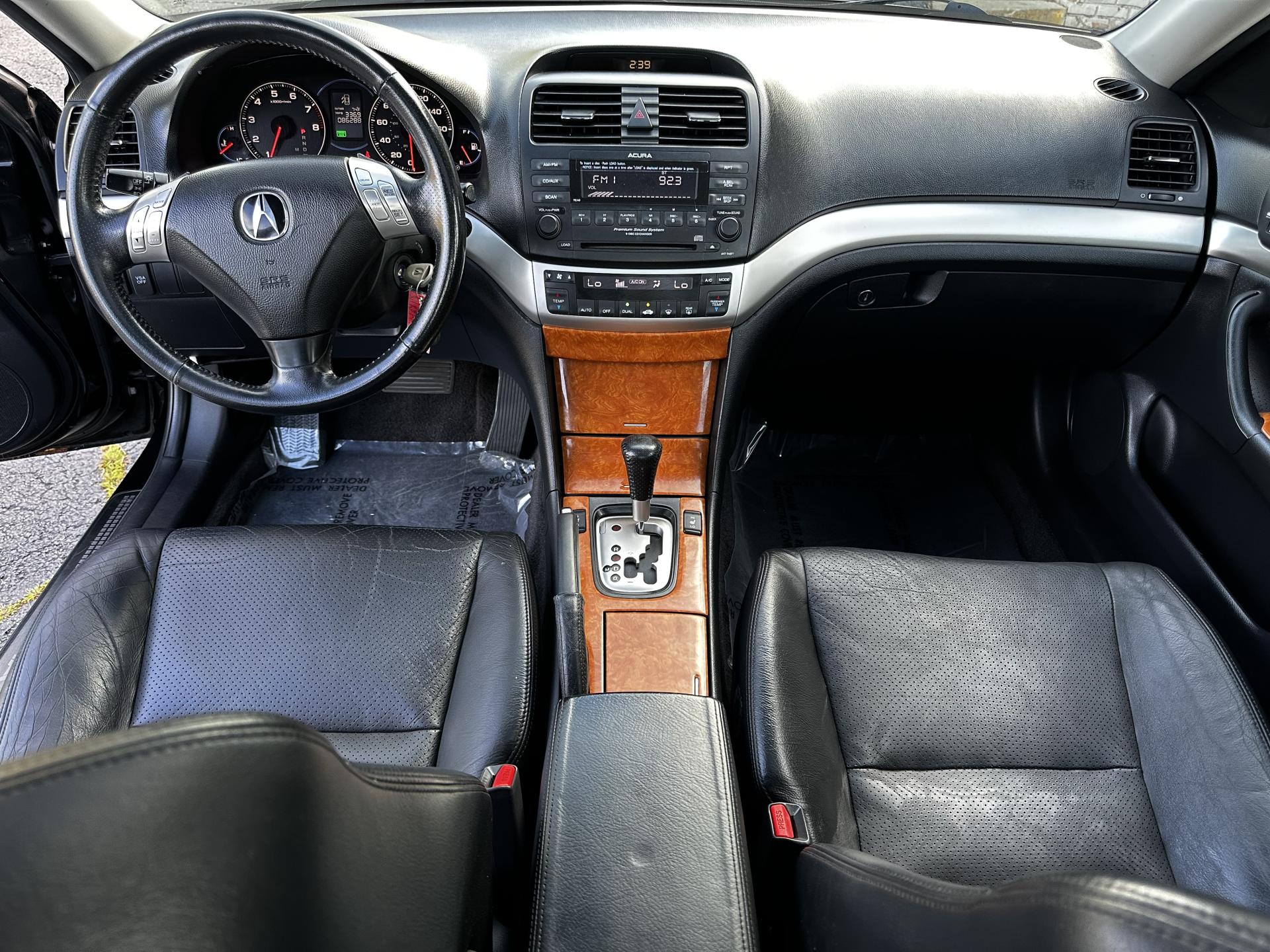 2004 Acura TSX photo 10
