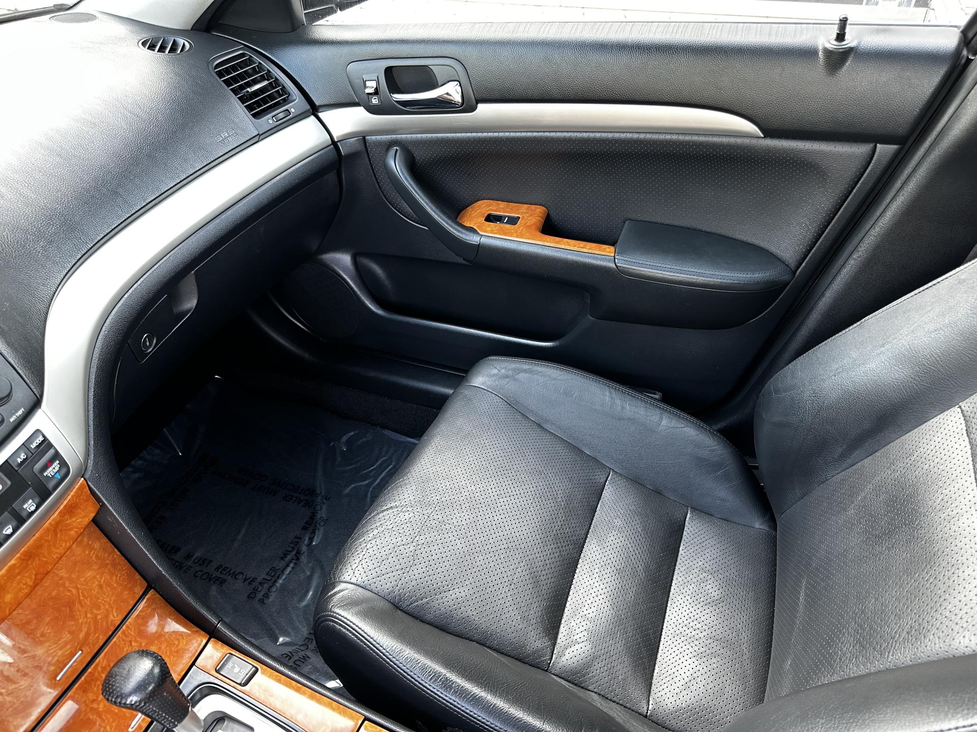2004 Acura TSX photo 14