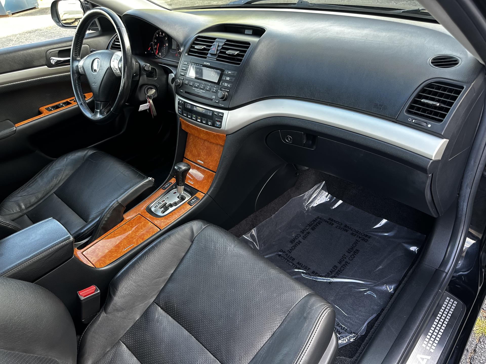 2004 Acura TSX photo 18