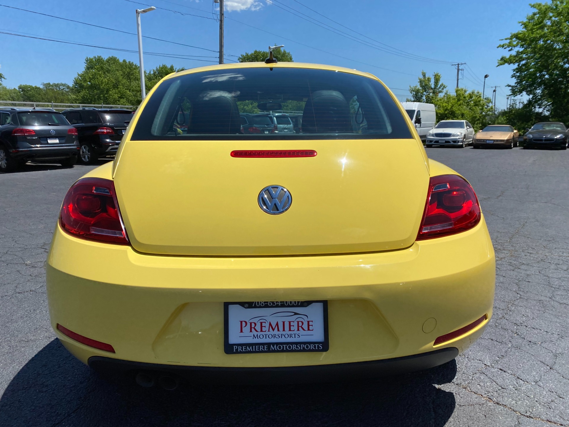 Used 2012 Volkswagen Beetle 2.5L For Sale (Sold) | Premiere