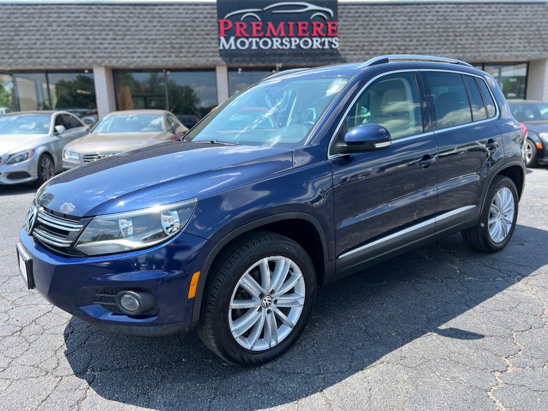 Volkswagen tiguan used car